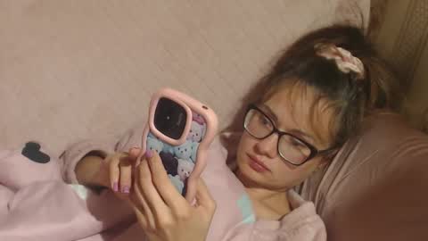 say meow and send tip  online show from October 26, 10:47 pm