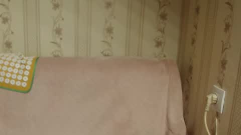 say meow and send tip  online show from November 2, 5:59 pm