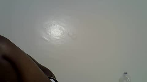 flowerdiva002 online show from November 21, 9:30 am