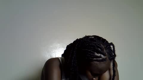 flowerdiva002 online show from November 25, 11:05 pm