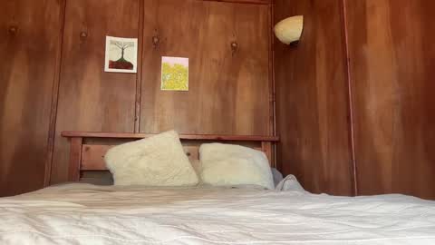 Flowergirl online show from November 6, 11:48 pm