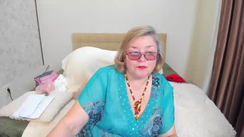 Flowerlower online show from February 12, 1:59 pm