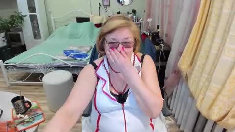 Flowerlower online show from March 17, 5:38 pm