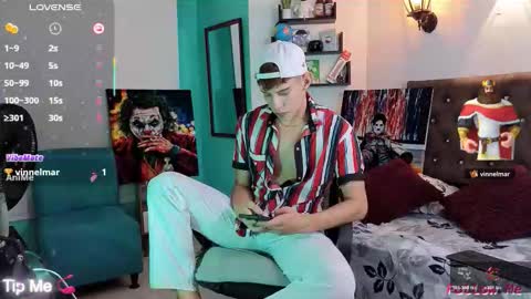 flowers109 online show from November 20, 10:42 pm