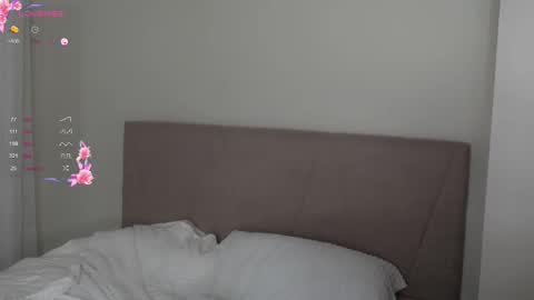 Snapshot of fluffy_angel chatting on February 15, 4:14 pm Adeline online show from February 15, 4:14 pm