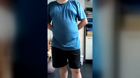 Snapshot of fluffybutt_ chatting on July 14, 5:29 pm fluffybutt_ online show from July 14, 5:29 pm