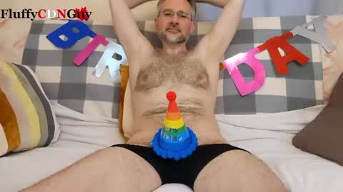 Fluffy Canadian Guy online show from June 26, 9:19 pm