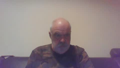flutto online show from June 28, 5:35 am