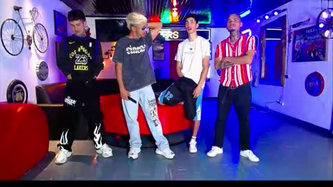 flyckers online show from March 14, 7:08 pm