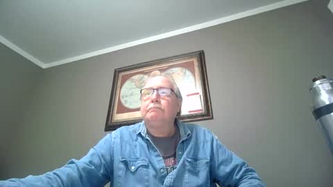 Snapshot of fmfsocal123 chatting on December 1, 11:04 pm fmfsocal123 online show from December 1, 11:04 pm