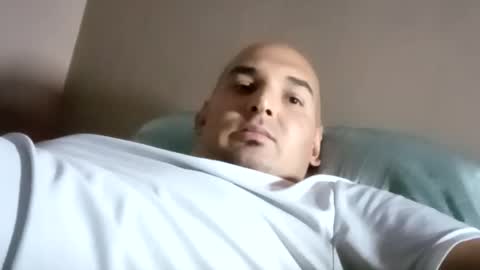 Snapshot of fn389 chatting on February 23, 5:45 am Frank online show from February 23, 5:45 am