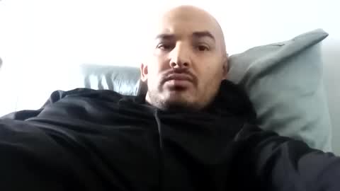 Snapshot of fn389 chatting on November 11, 5:35 pm Frank online show from November 11, 5:35 pm