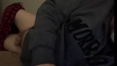 Snapshot of fnkywht60smthng_ chatting on February 8, 8:40 am fnkywht60smthng_ online show from February 8, 8:40 am