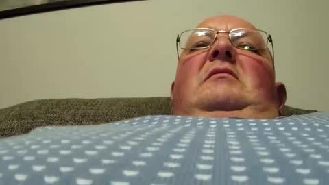 Snapshot of focusfuker chatting on December 24, 12:44 am focusfuker online show from December 24, 12:44 am