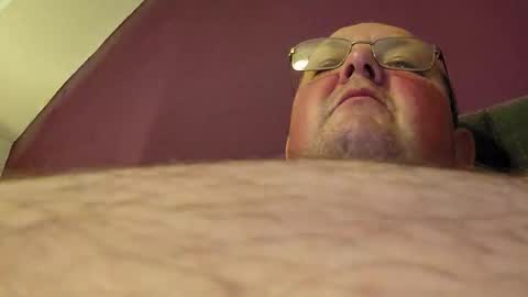 Snapshot of focusfuker chatting on December 17, 3:29 pm focusfuker online show from December 17, 3:29 pm