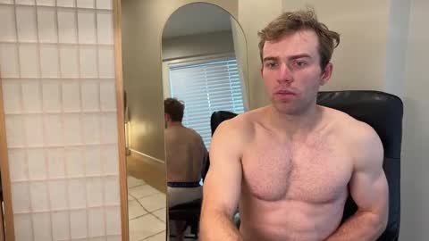 follow_ online show from December 24, 6:28 pm