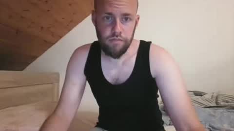 Snapshot of foniks96 chatting on May 30, 11:46 pm Martin Grob online show from May 30, 11:46 pm