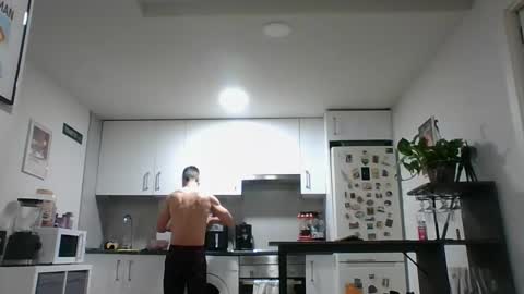 fonsi924 online show from March 10, 6:07 am