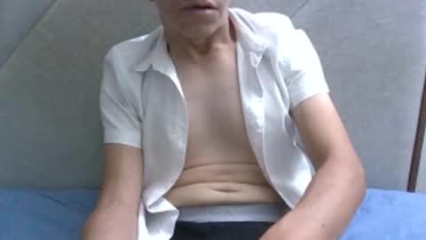 Snapshot of fonzi_flores chatting on February 21, 3:07 am fonzi_flores online show from February 21, 3:07 am