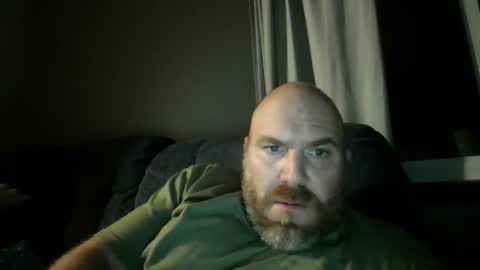 Snapshot of footballtroyg chatting on September 21, 4:47 am footballtroyg online show from September 21, 4:47 am