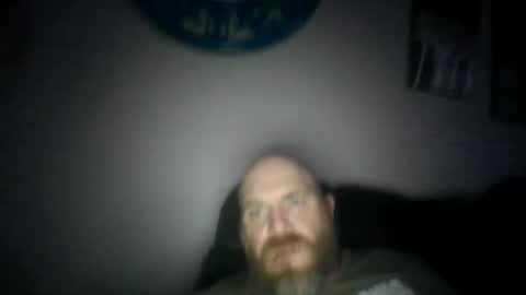 Snapshot of footballtroyg chatting on October 3, 3:25 am footballtroyg online show from October 3, 3:25 am