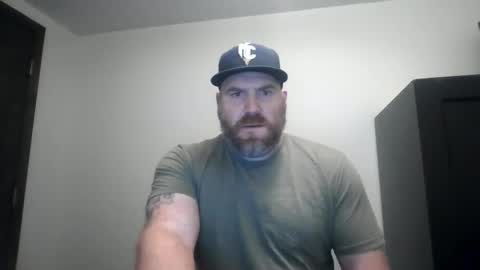 Snapshot of footballtroyg chatting on November 26, 12:44 am footballtroyg online show from November 26, 12:44 am