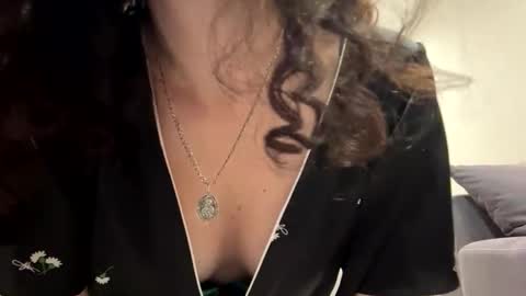 forbiddennvelvet online show from October 31, 5:47 pm