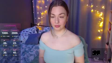 Julia online show from December 7, 11:34 pm