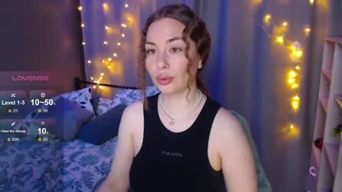 Julia online show from December 9, 12:23 am