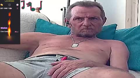 Snapshot of forexxxx_man chatting on January 6, 11:51 am doc online show from January 6, 11:51 am