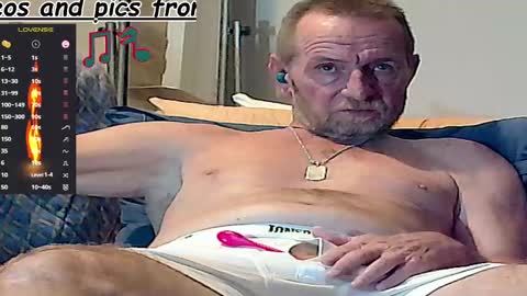 Snapshot of forexxxx_man chatting on February 5, 2:08 am doc online show from February 5, 2:08 am