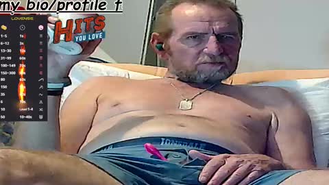 Snapshot of forexxxx_man chatting on February 21, 2:39 am doc online show from February 21, 2:39 am
