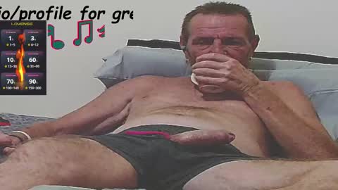 Snapshot of forexxxx_man chatting on October 14, 1:50 am doc online show from October 14, 1:50 am