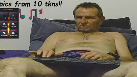 doc online show from April 27, 10:13 am