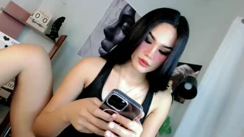 KHATRINA STACIE MARIE online show from February 11, 4:50 am