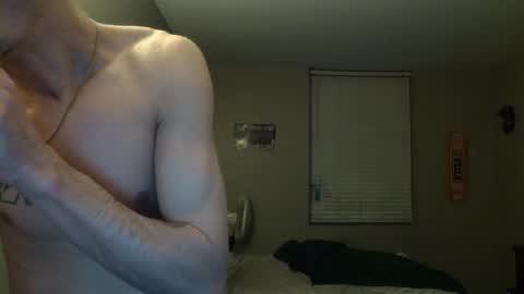 Snapshot of forlorndog chatting on April 11, 7:35 am forlorndog online show from April 11, 7:35 am