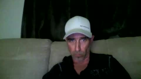 Snapshot of fouraide42 chatting on February 16, 7:59 am fouraide42 online show from February 16, 7:59 am