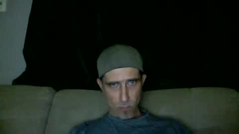 Snapshot of fouraide42 chatting on March 4, 3:12 am fouraide42 online show from March 4, 3:12 am