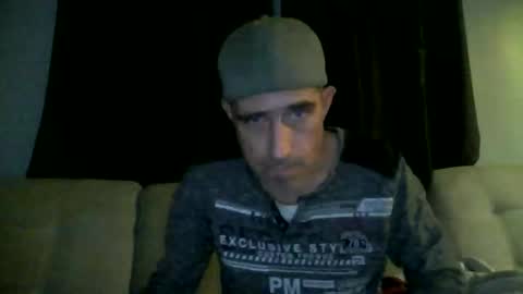 fouraide42 online show from April 17, 12:24 am