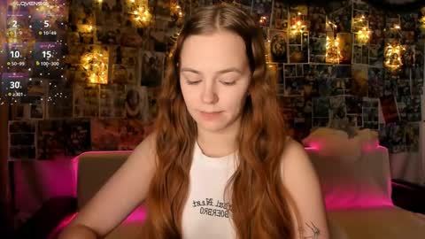 Lisa online show from December 16, 6:46 pm