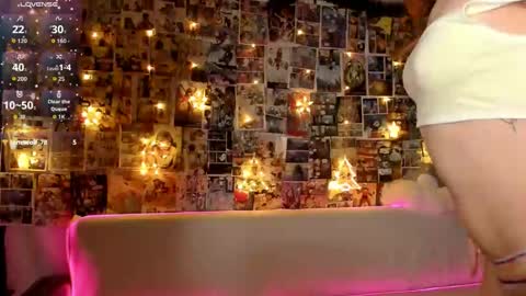 Lisa online show from January 16, 6:45 pm