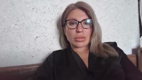 fox_red_lady7 online show from March 27, 8:26 am