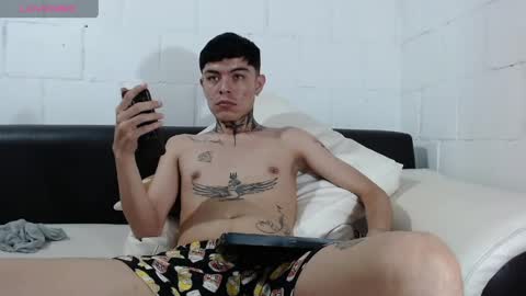 foxbadboy online show from May 30, 12:30 am