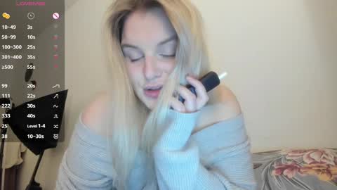 i am your baby Alien  online show from January 13, 3:34 am