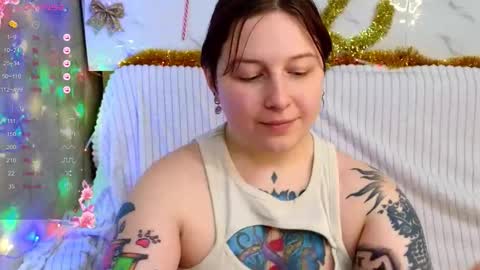 Snapshot of foxgirlandmerguis chatting on January 9, 3:48 pm Belinda online show from January 9, 3:48 pm