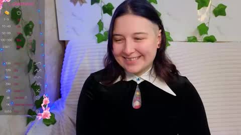 Snapshot of foxgirlandmerguis chatting on February 28, 6:03 am Belinda online show from February 28, 6:03 am