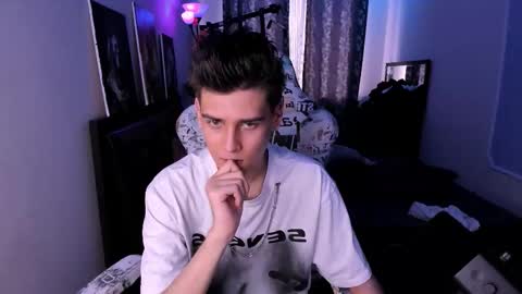 Foxicfu online show from February 12, 7:47 am