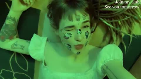 Helen - My streams are Monday - Friday at 8 AM NY time online show from December 27, 4:04 am