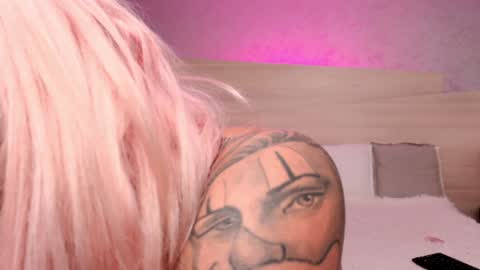 Clarise online show from January 25, 7:06 am