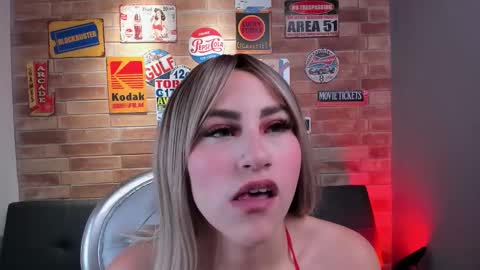 Miss Rhenna online show from November 11, 11:10 am